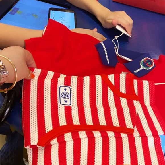 💯authentic ❤️gucci tops. for summer casual❤️ - Picture 10 of 14